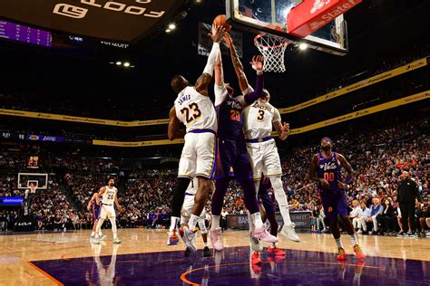 LAKERS at SUNS .